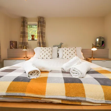 Inglenook * Ulverston